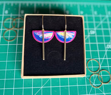 Load image into Gallery viewer, Cleo - Gold Bar