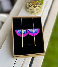 Load image into Gallery viewer, Cleo - Gold Bar