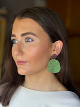 Load image into Gallery viewer, Cork Oak - Fiadh (Green)