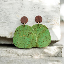Load image into Gallery viewer, Cork Oak - Fiadh (Green)