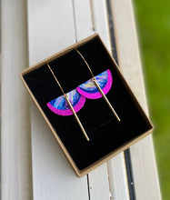 Load image into Gallery viewer, Cleo - Gold Bar