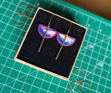 Load image into Gallery viewer, Cleo - Gold Bar