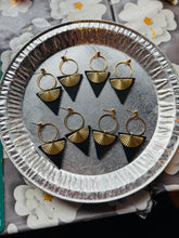 Load image into Gallery viewer, Triangle fan earrings
