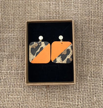 Load image into Gallery viewer, Leopard - Orange
