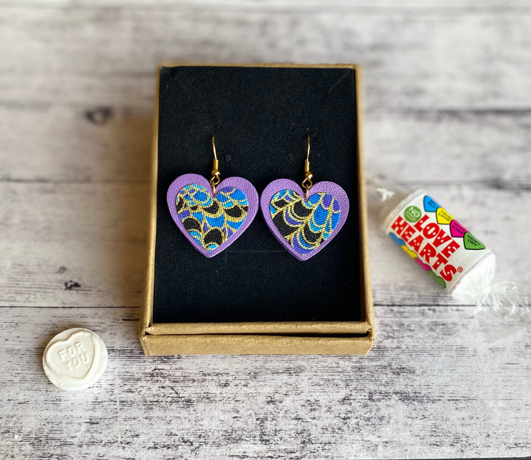 Love heart - royal plume