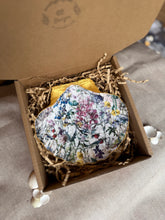 Load image into Gallery viewer, Scallop Trinket Dish - Wildflowers
