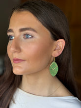 Load image into Gallery viewer, Cork Oak - Coille (Green)
