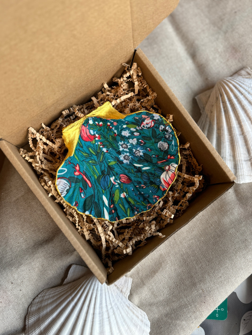 Scallop Trinket Dish - Teal Garden