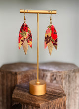 Load image into Gallery viewer, Oriental Fuchsia’s
