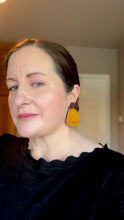 Load and play video in Gallery viewer, Cork Oak - Fiadh (mustard)
