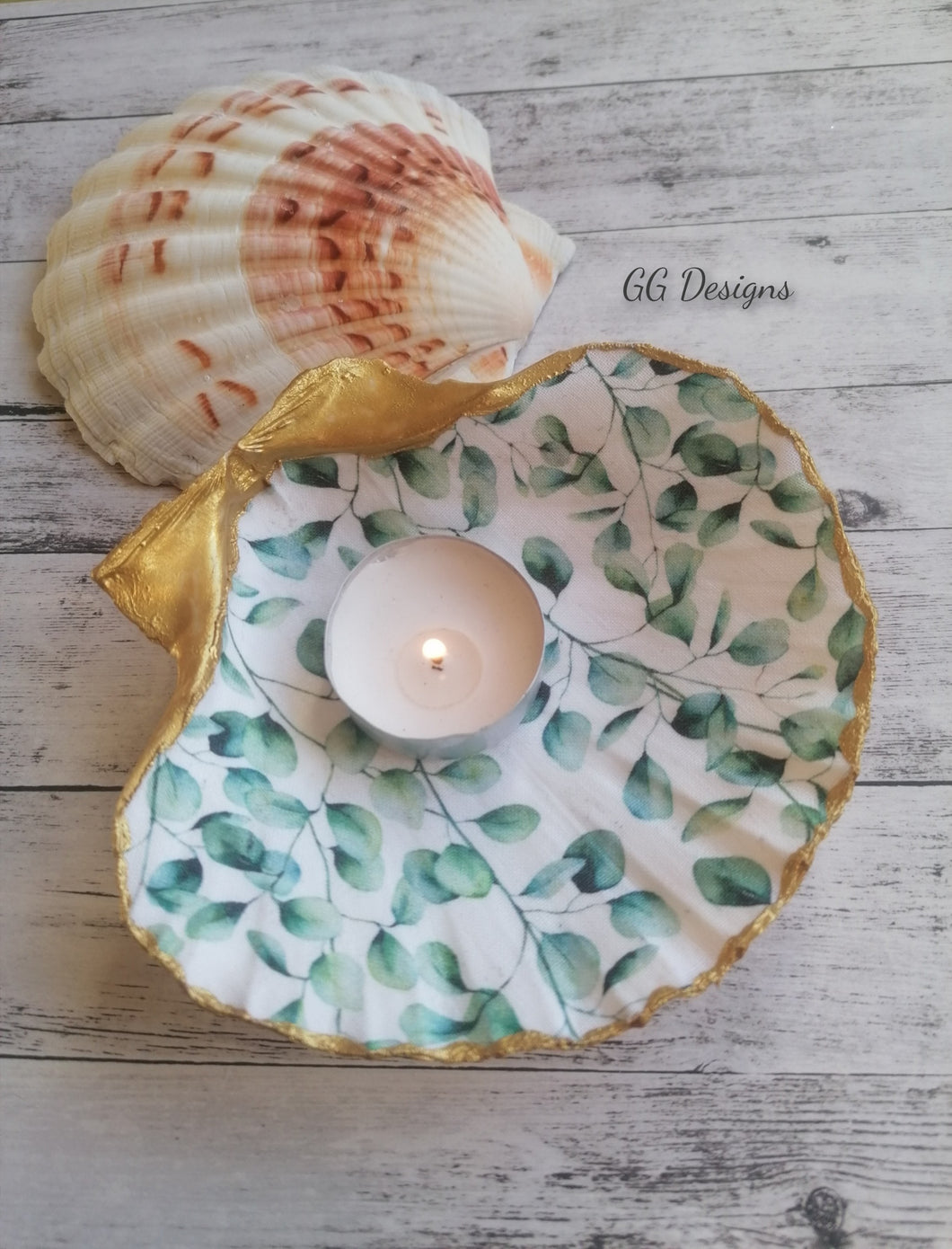Scallop Trinket Dish - green leaf
